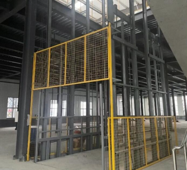 桑珠孜请详细介绍一下货梯安装在室外的维护方法